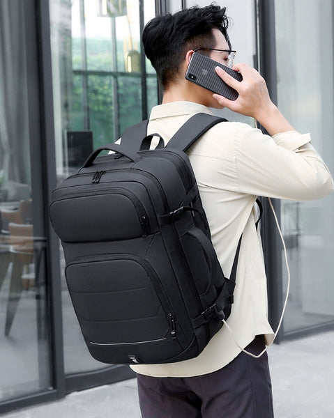 New 17 Inch Large Capacity Expandable Water-Resistant Notebook Laptop Bag Backpack With USB Port For Business & Travel