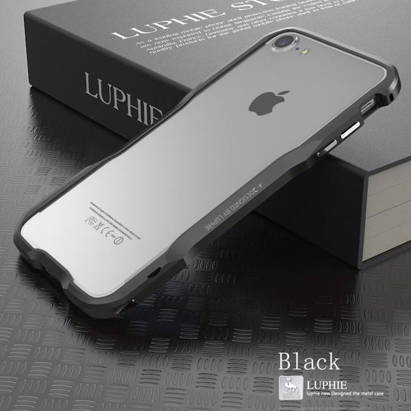 Premium Incisive Aluminum Bumper Case with Prismatic Shape Frame for iPhone 7 / 7 Plus.
